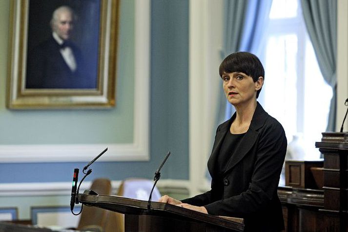 Ragna Árnadóttir dómsmálaráðherra á Alþingi. Nú eru í kynningu drög að frumvarpi til breytinga á lögum sem varða forsjá barna, búsetu og umgengni foreldra við þau. Fréttablaðið/Valli