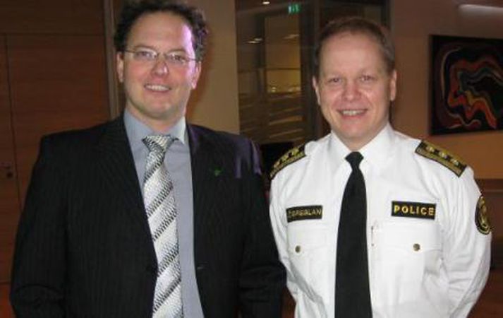 Ómar Stefánsson, formaður bæjarráðs, og Stefán Eiríksson, lögreglustjóri á höfuðborgarsvæðinu, á fundinum í síðustu viku.