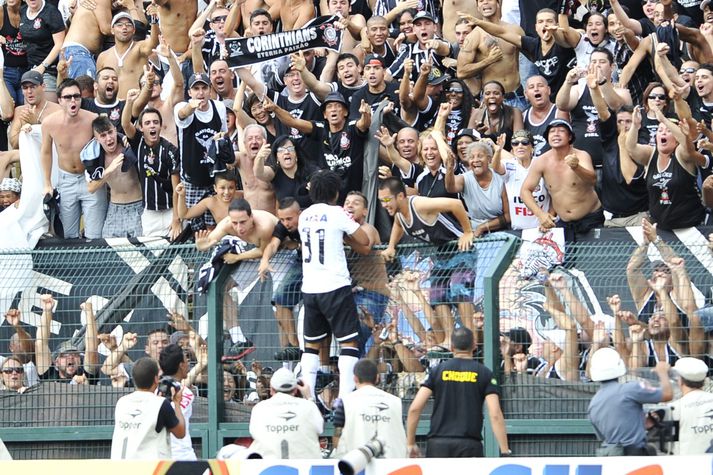 Leikmenn Corinthians geta ekki fagnað með stuðningsmönnum sínum í næstu leikjum.
