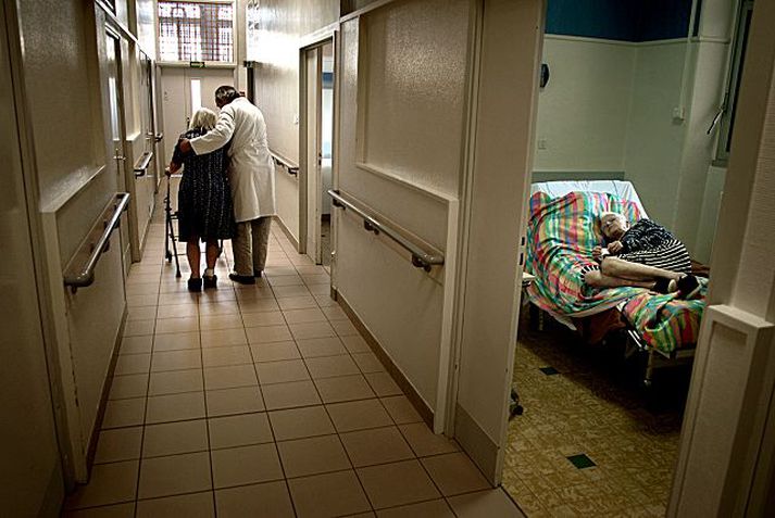 Myndin er tekin á sjúkrastofnun í Frakklandi.