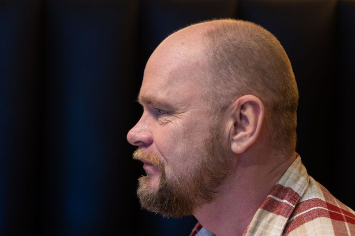 Þórarinn segir tíma til kominn að lögleiða ýmis ólögleg vímuefni, stríðið gegn eiturlyfjum sé tapað og nú standi yfir hæglát bylting þar sem heimsmynd Íslendinga sé að breytast vegna notkunar hugvíkkandi efna.