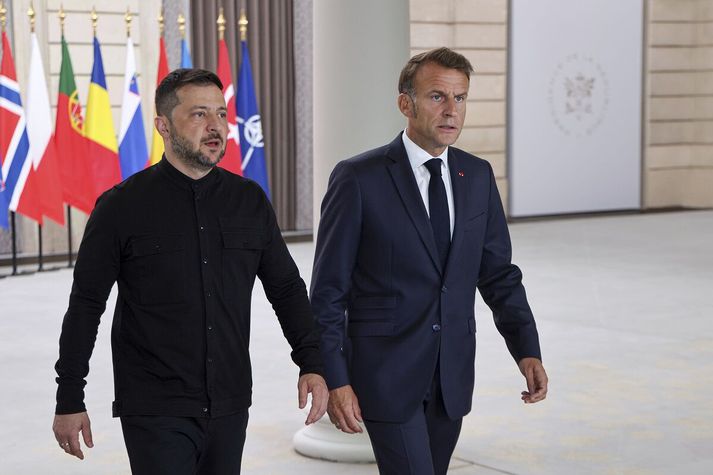 Vlódómír Selenskí og Emmanuel Macron, forsetar Úkraínu og Frakklands.