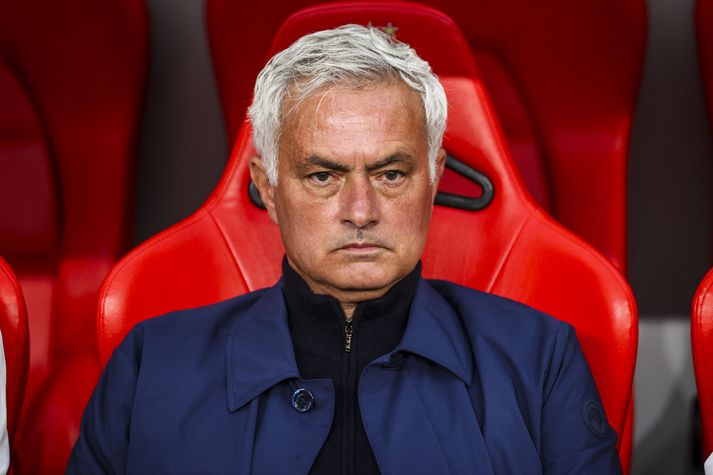 Mourinho er sagður ætla að taka við stjórastarfinu hjá Real Madrid. 