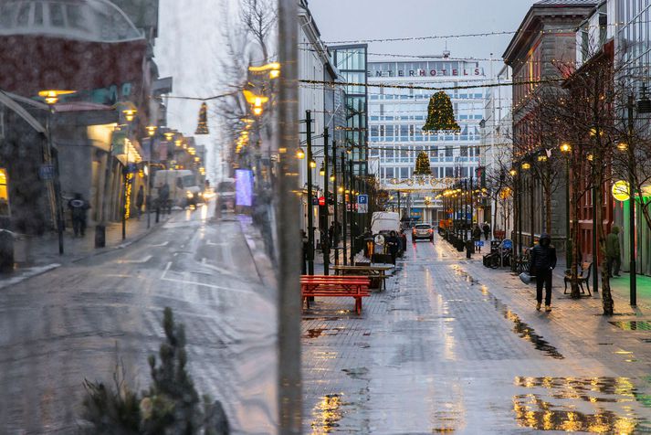 Rafmagnslaust er í miðbæ Reykjavíkur.