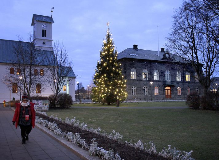 Það stefnir í rauð jól í ár.