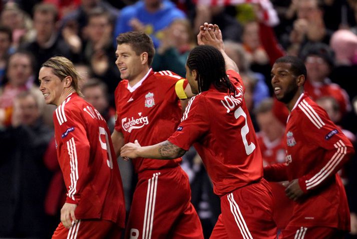 Leikmenn Liverpool fagna í kvöld.