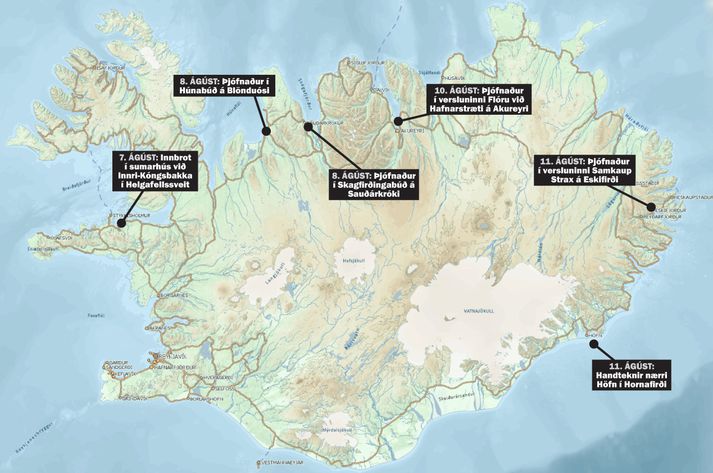 Feðgarnir, sem eru 43 og 22 ára gamlir, hafa ekki verið búsettir hér á landi né nokkur önnur tengsl við landið.