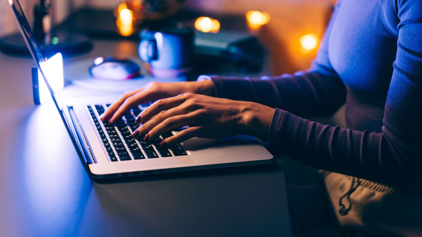 Vara við svikapóstum um lén frá DMS Iceland