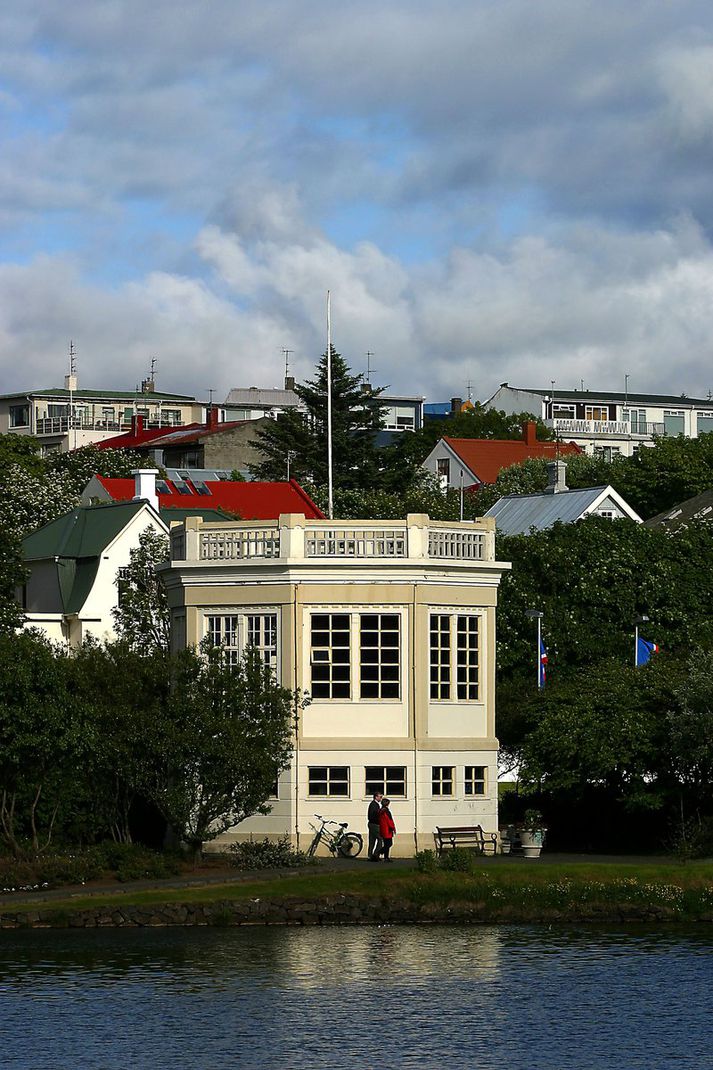 Hljómskálinn var byggður 1922.
