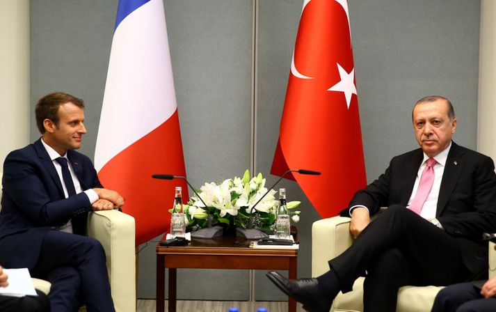 Emmanuel Macron, forseti Frakklands og Recep Tayyip Erdogan, forseti Tyrklands, ætla að taka höndum saman gegn ákvörðun Bandaríkjaforseta.