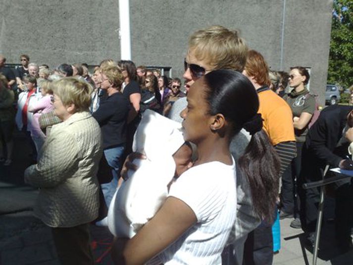 Rosemary Athieno, eiginkona Pauls.