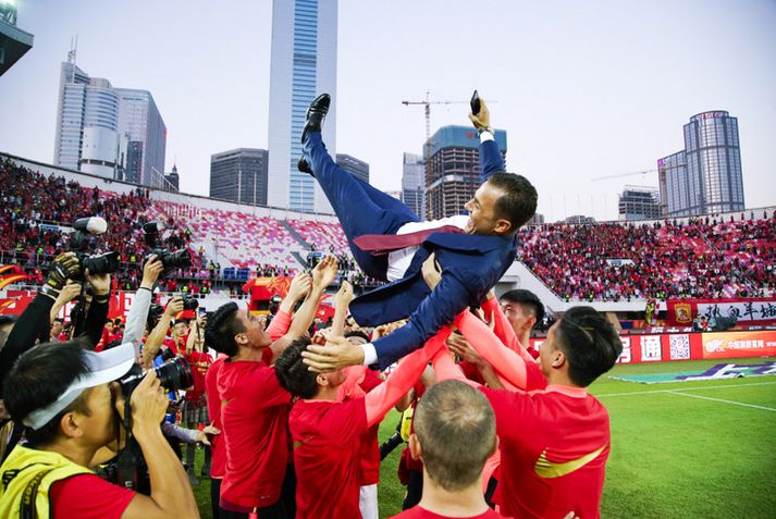 Ítalinn Fabio Cannavaro gerði Guangzhou Evergrande að kínverskum meisturum á síðasta ári.
