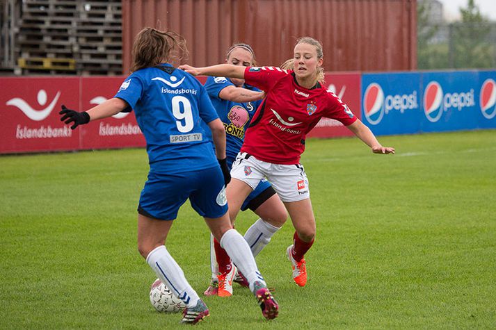 Elín Metta Jensen skoraði fyrsta mark Vals.