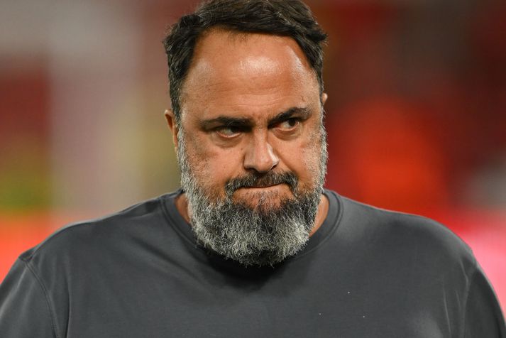 Evangelos Marinakis, eigandi Nottingham Forest, er búinn að reka tvo knattspyrnustjóa á fyrstu þremur mánuðum tímabilsins.