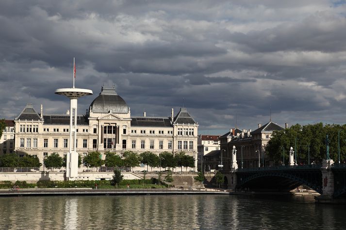 Háskólinn í Lyon.