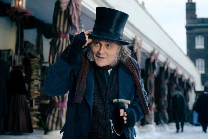 Johnny Depp birtist aftur á skjánum í vetur sem Ebeneser Skröggur.