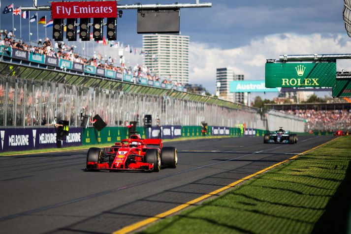 Vettel var á undan Hamilton í dag.