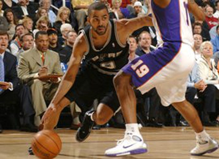 Tony Parker skoraði 20 stig fyrir San Antonio í nótt