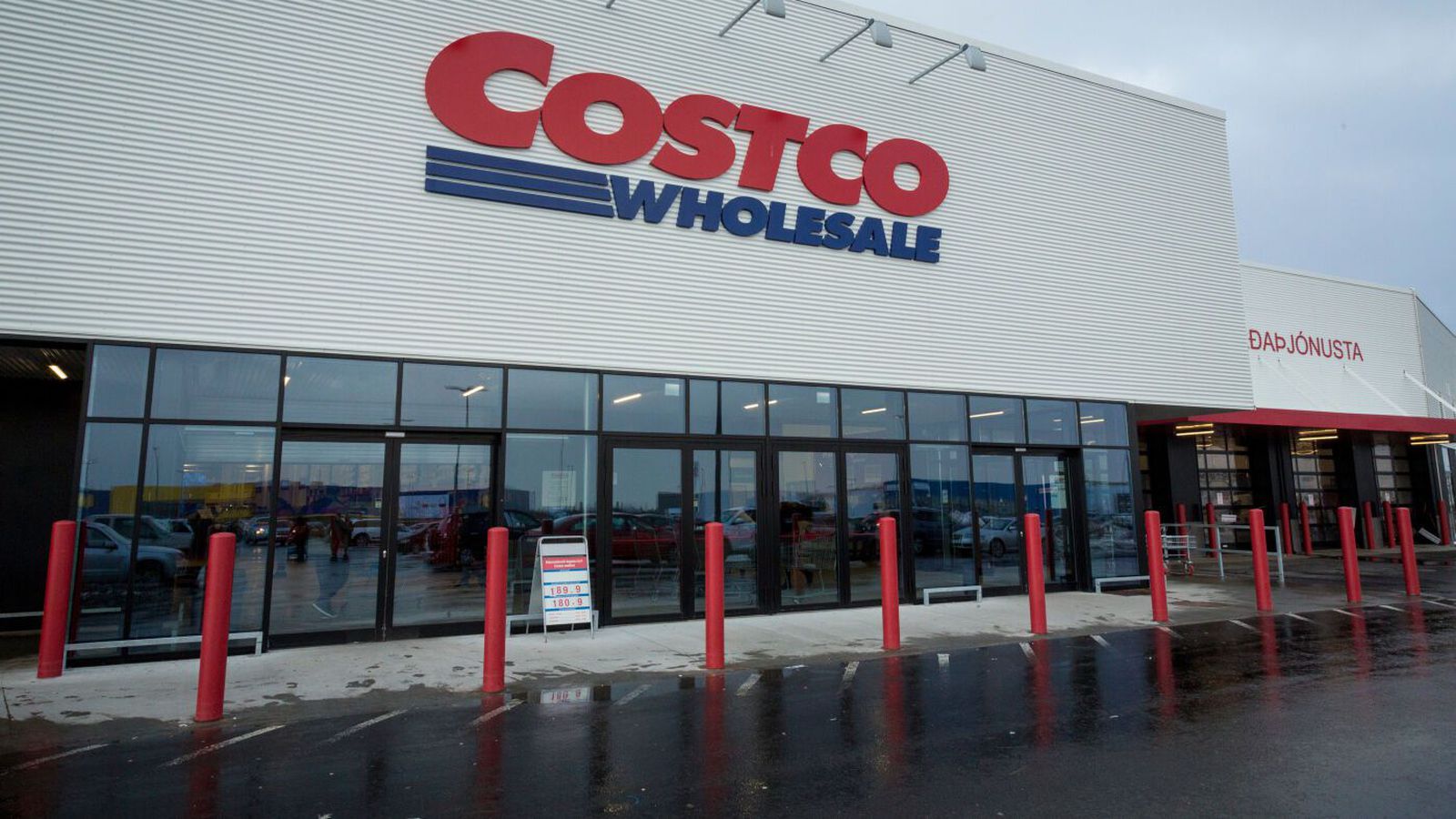 Lækkunin skilaði sér hjá öllum nema Costco