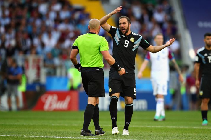 Gonzalo Higuain var ekkert alltof sáttur í leiknum á móti Íslandi á HM í Rússlandi. Þá var hann leikmaður Juventus en núna er hann orðinn leikmaður AC Milan.