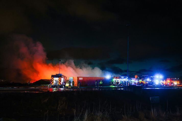 Skemman hýsti leikmuni frá True North.