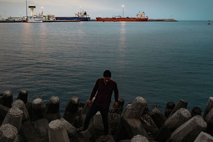 Verðið á olíu fór yfir 116 dollara fyrir tunnuna í gær.