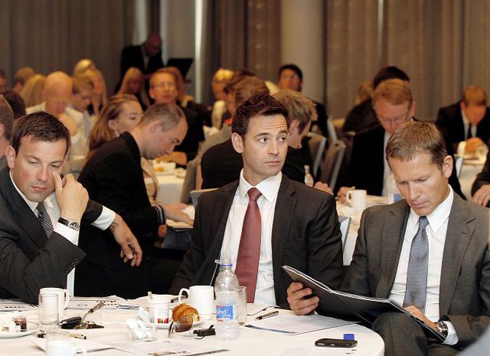 Á uppgjörsfundi Straums Straumur-Burðarás fjárfestingabanki kynnti uppgjör sitt fyrir annan ársfjórðung á vel sóttum morgunverðarfundi á Hilton Reykjavík Nordica í gær. 