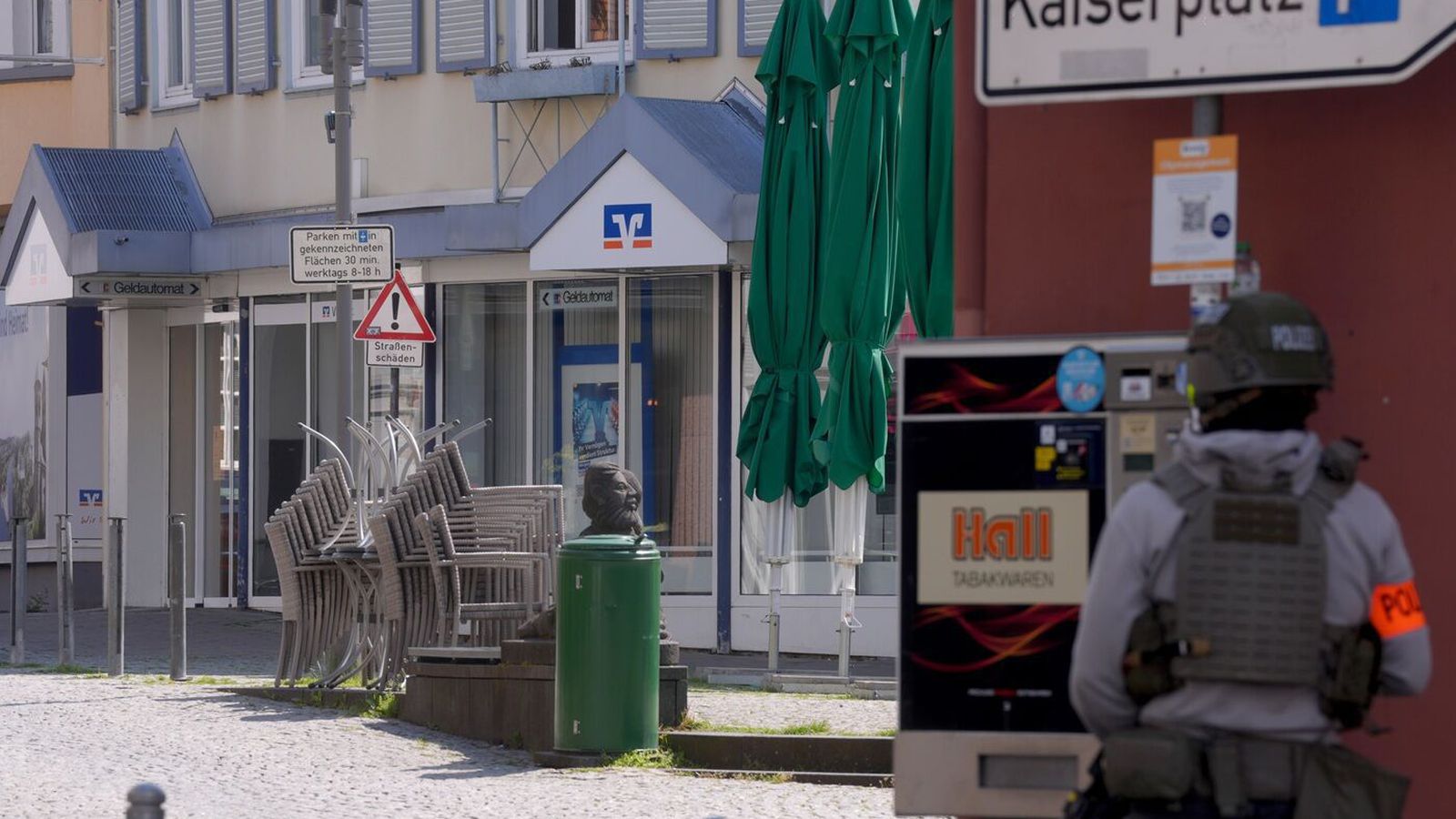 Um­sátur í Þýska­landi: Banka­rán varð að gíslatöku