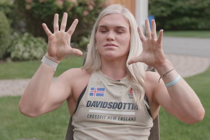 Katrín Tanja Davíðsdóttir að lýsa árinu sínu í viðtalinu.