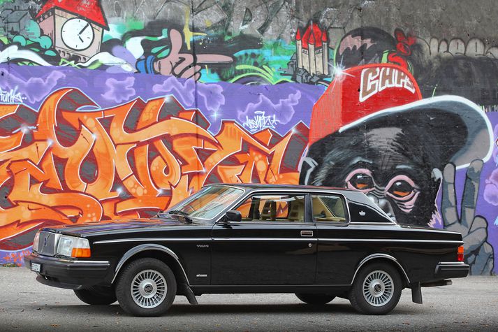 Volvo 262C Bertone bíll David Bowie.