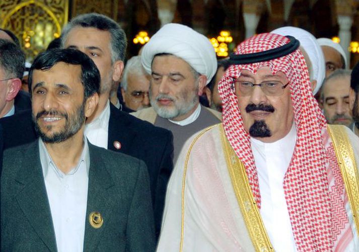Fyrir ræðuna.  Ahmadinejad og Abdullah, konungur Sádi-Arabíu.