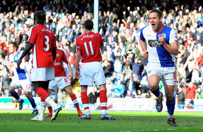 David Dunn fagnar fyrra marki Blackburn í leiknum.