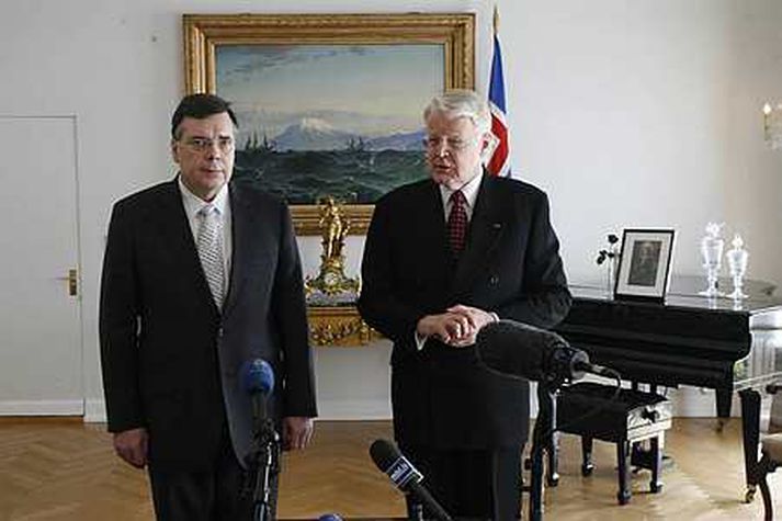 Frá fundi Ólafs Ragnars Grímssonar og Geirs H. Haarde á Bessastöðum á föstudag.