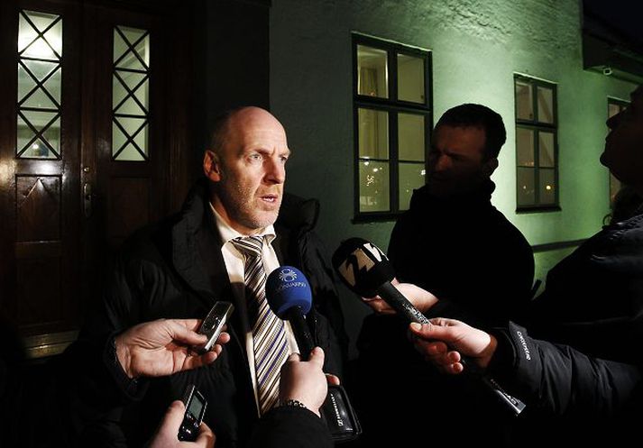 Ekki kemur til greina að staðfesta ríkisábyrgð áður en þjóðaratkvæðagreiðslan fer fram þrátt fyrir að lögin sem forsetinn synjaði staðfestingar hafi formlega tekið gildi, segir Steingrímur J. Sigfússon fjármálaráðherra.
Fréttablaðið/Stefán
