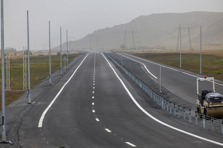 Mynd af Suðurlandsvegi úr safni.