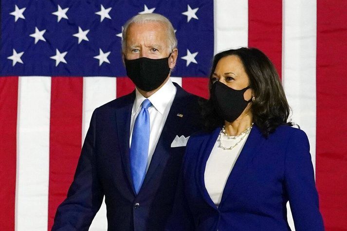 Joe Biden og Kamala Harris á fundi í gær.