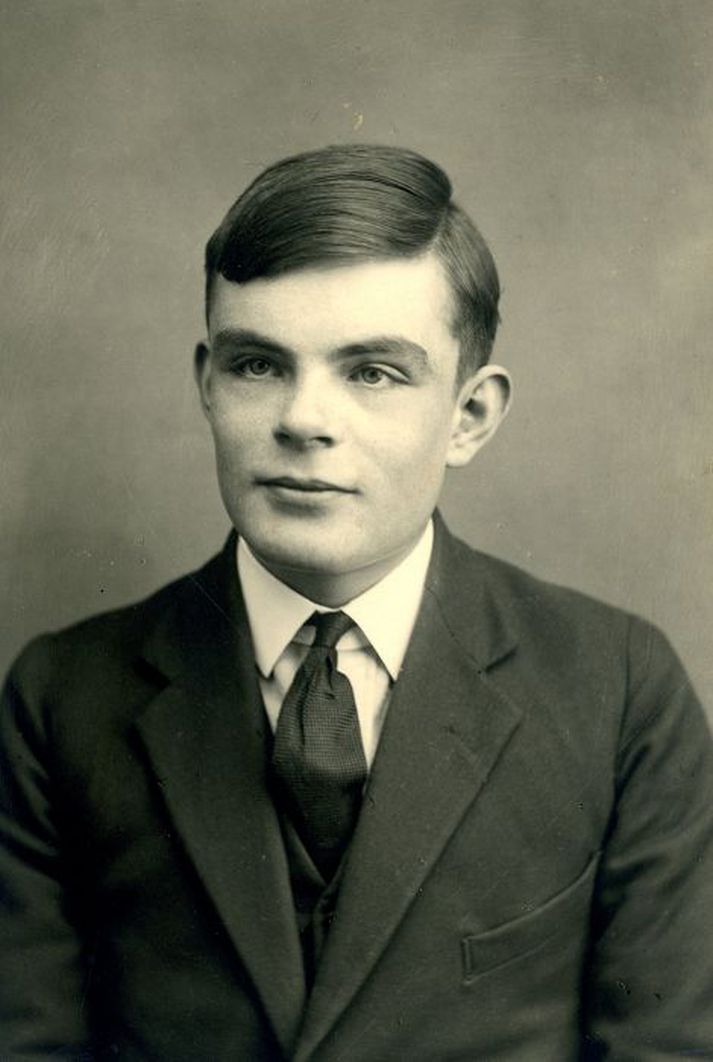 Stærðfræðingurinn bráðsnjalli Alan Turing er oft talinn faðir tölvunarfræðinnar.