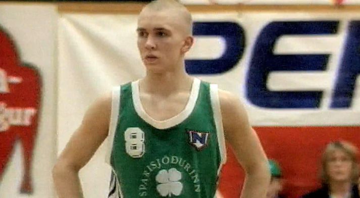 Örlygur Aron Sturluson var frábær í leik Njarðvíkur og Keflavíkur í desember 1999.