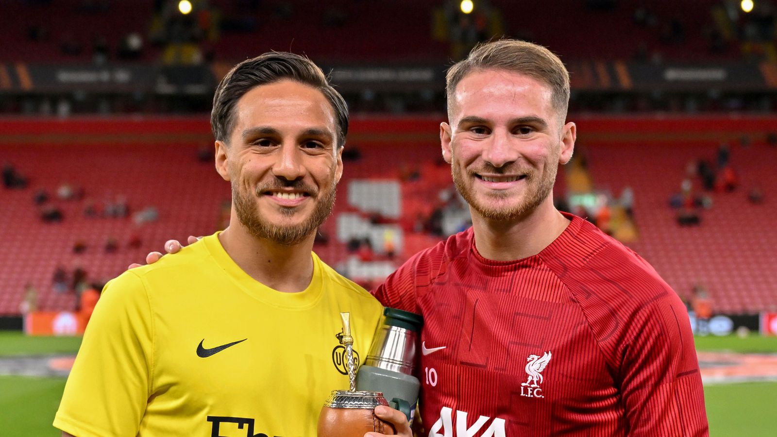 Missa af lands­leik af því að þeir eru ekki bólusettir