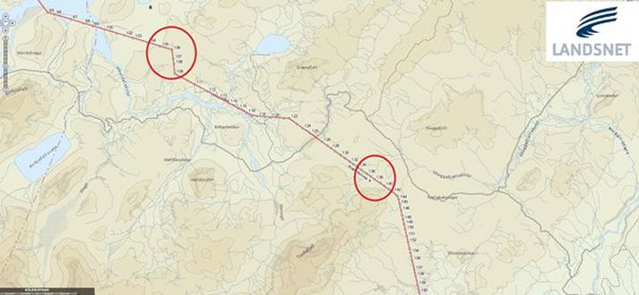 Ekki eru neinar sérstakar varúðarmerkingar en útivistarfólki er bent á vafasöm svæði sem sýnd eru með rauðum hring á kortum.
