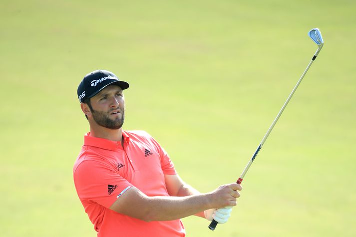 Jon Rahm stefnir á að vinna Hero World Challenge mótið annað árið í röð.