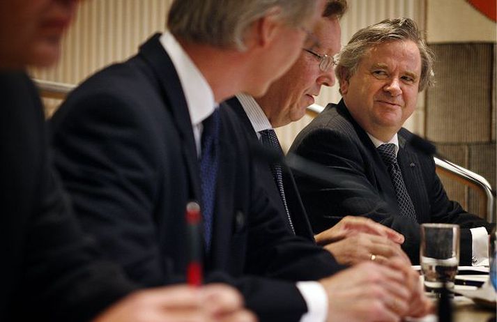 Seðlabankastjórarnir Ingimundur Friðriksson, Eiríkur Guðnason og Davíð Oddsson á vaxtaákvörðunarfundi. 