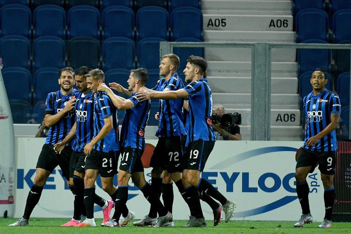 Atalanta fagna marki í gær.