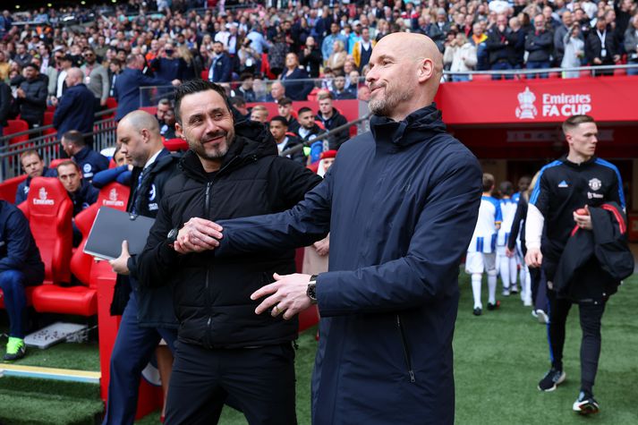 Roberto De Zerbi með Erik ten Hag fyrir leik Brighton á móti Manchester United.