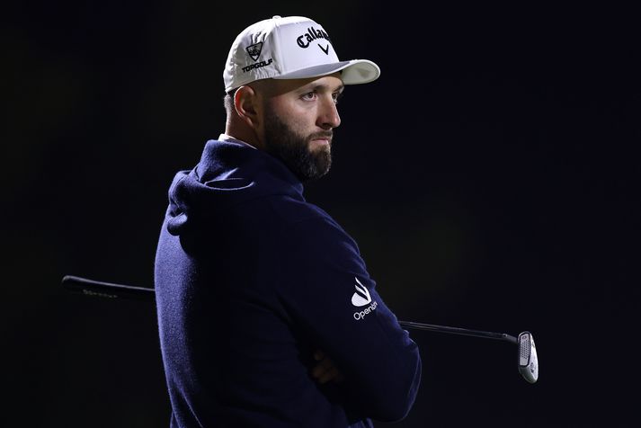 Jon Rahm vill ekki sætta sig við kröfur DP-heimsmótaraðarinnar en sætti sig við málamiðlun.