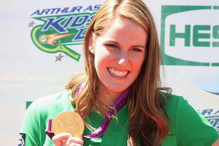 Missy Franklin með eitt af fimm Ólympíugullum sínum.