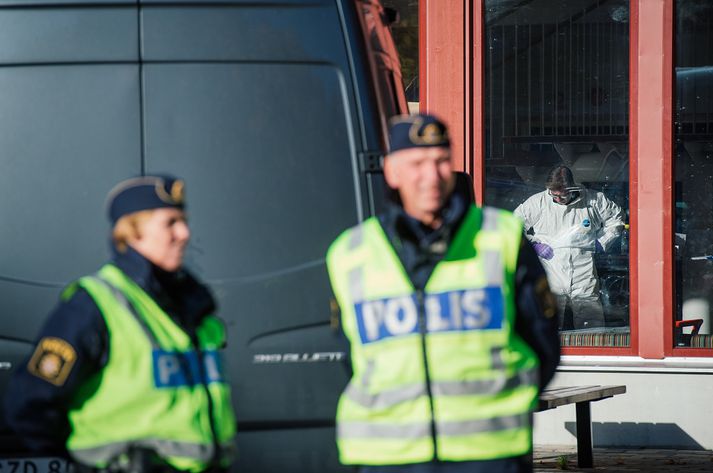 Grunur lék á að sprengja væru um borð í strætisvagni í Uppsala í Svíþjóð í dag.