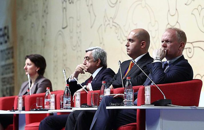 Illugi lofaði Bologna-samstarfið.