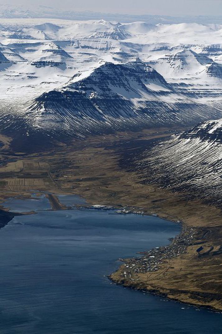 Búið er að landa 25 þúsund tonnum af makríl í höfninni í Neskaupstað á þessari vertíð.
