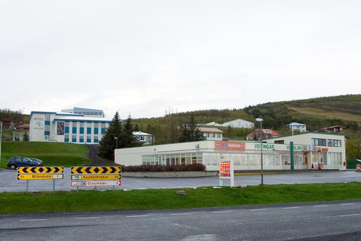 Maðurinn var starfsmaður í sundlauginni í Varmahlíð.